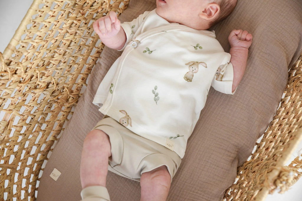 2025_04_06_KissandHug-106