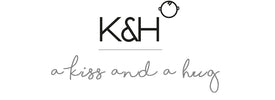 A Kiss and a Hug – Inicio